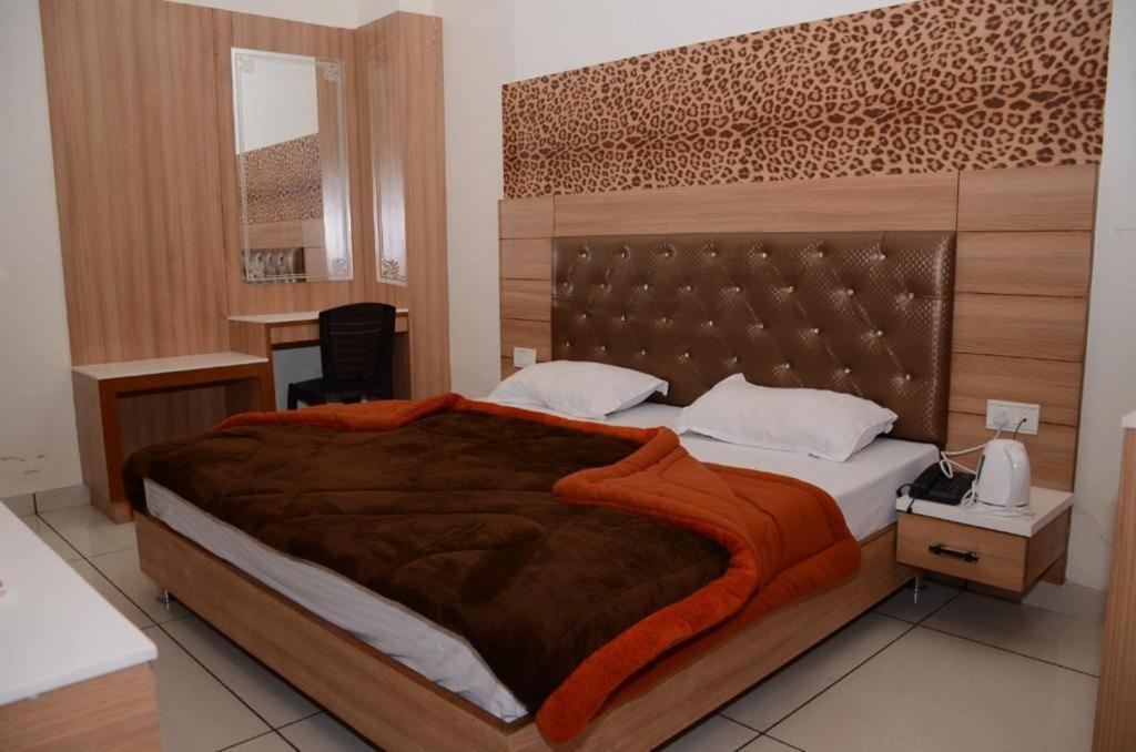 Hotel Robin Inn Amritsar Dış mekan fotoğraf