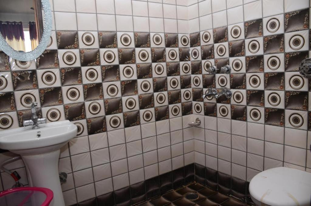 Hotel Robin Inn Amritsar Dış mekan fotoğraf