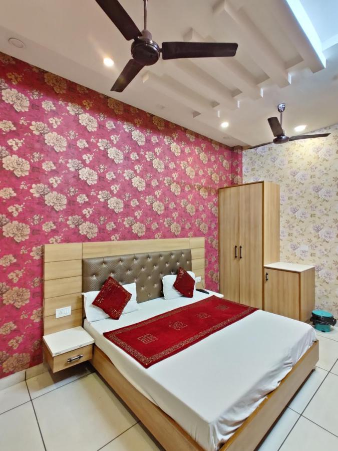 Hotel Robin Inn Amritsar Dış mekan fotoğraf