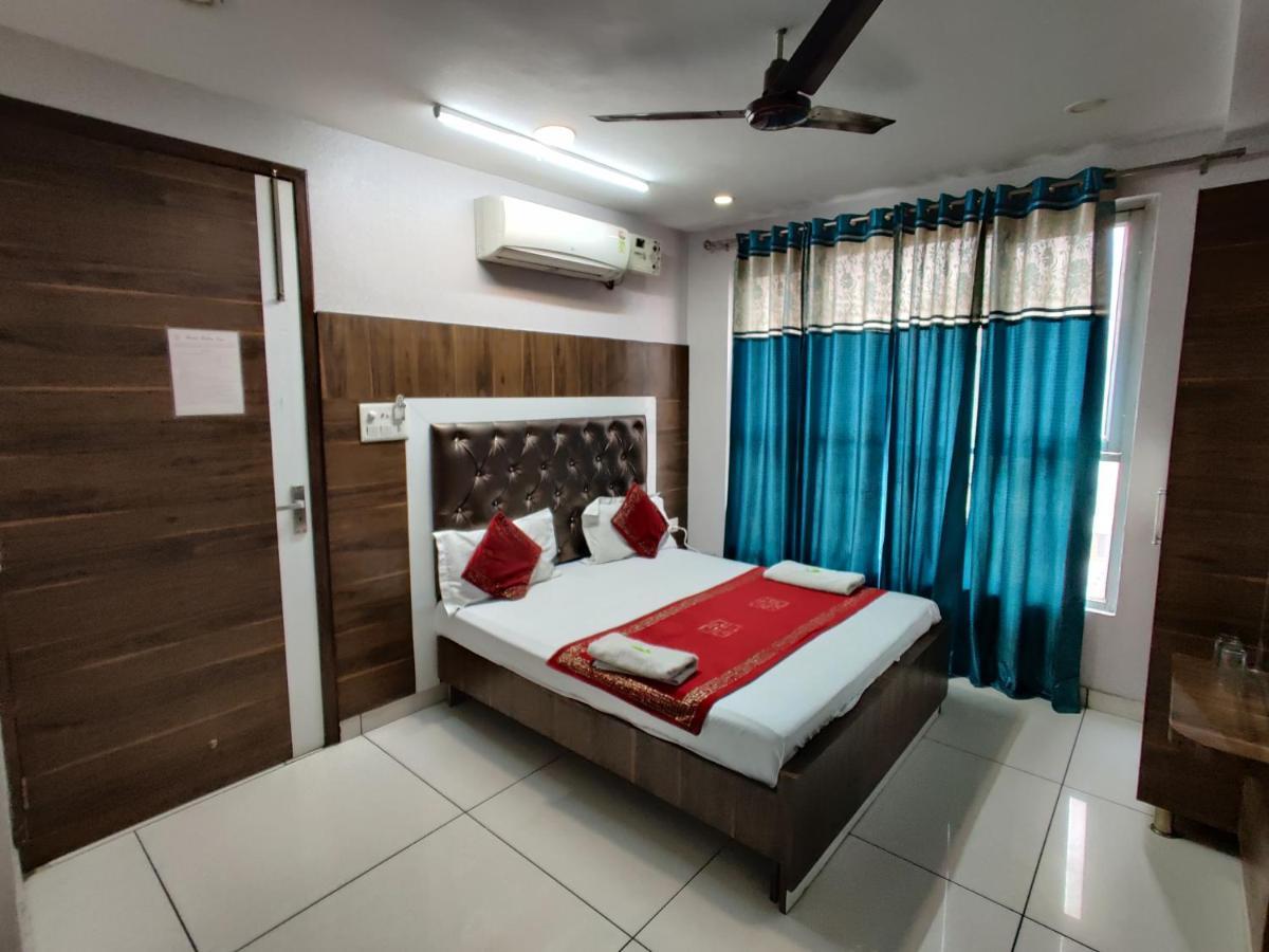 Hotel Robin Inn Amritsar Dış mekan fotoğraf