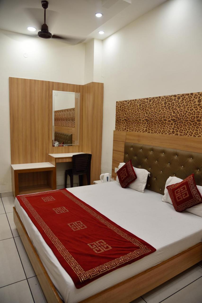 Hotel Robin Inn Amritsar Dış mekan fotoğraf