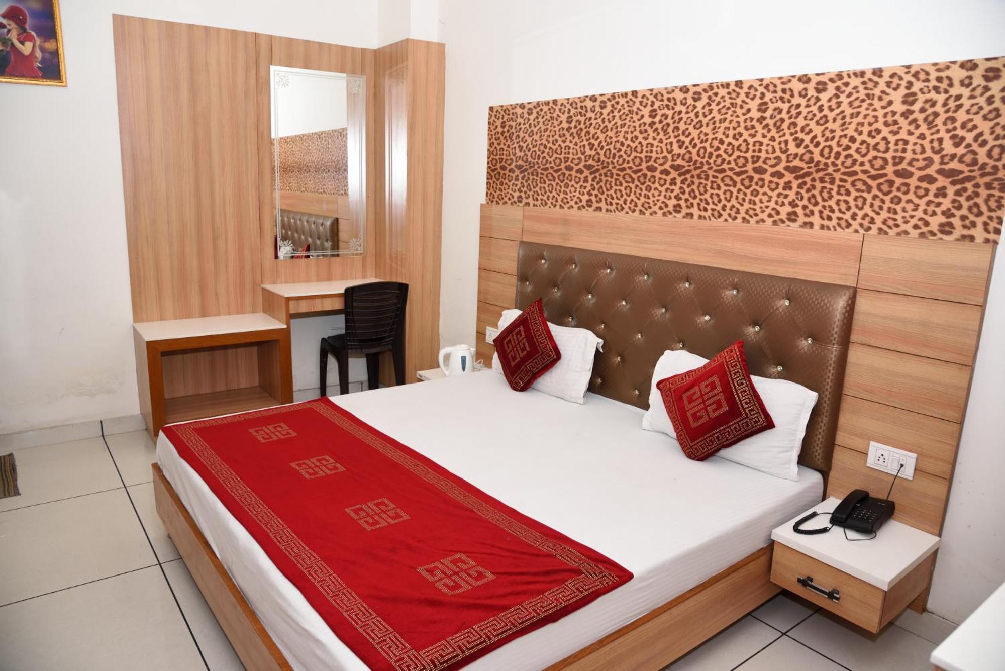 Hotel Robin Inn Amritsar Dış mekan fotoğraf
