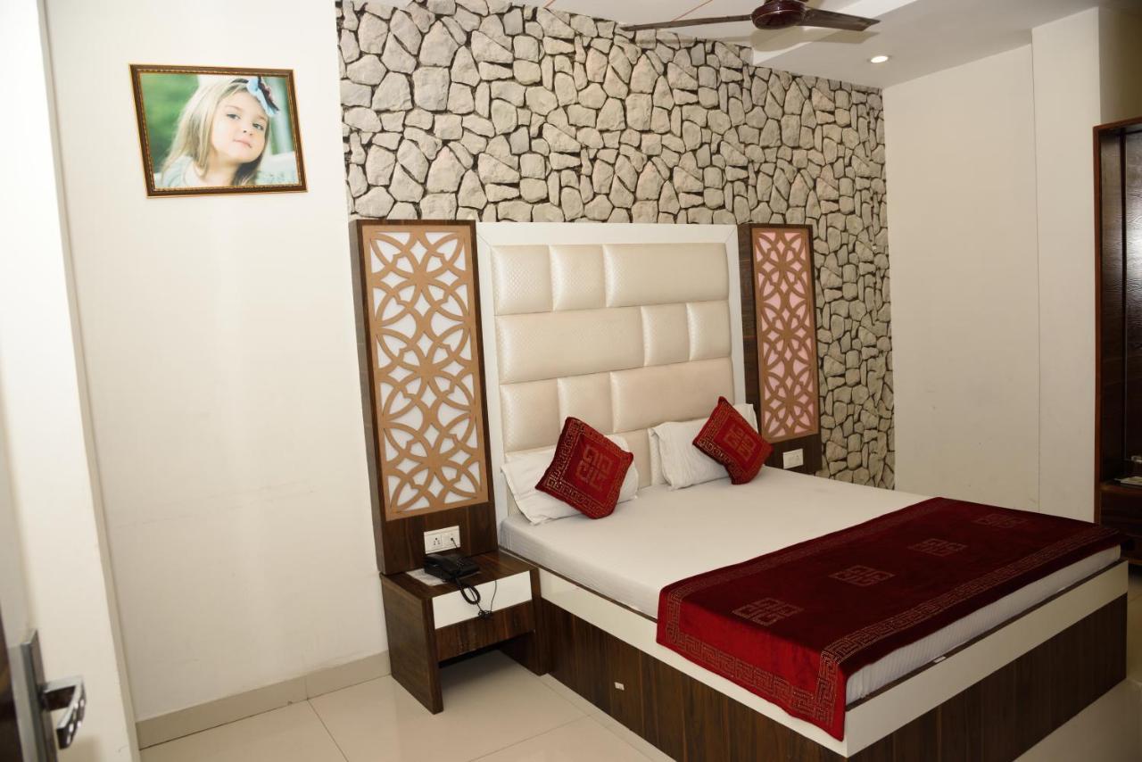 Hotel Robin Inn Amritsar Dış mekan fotoğraf